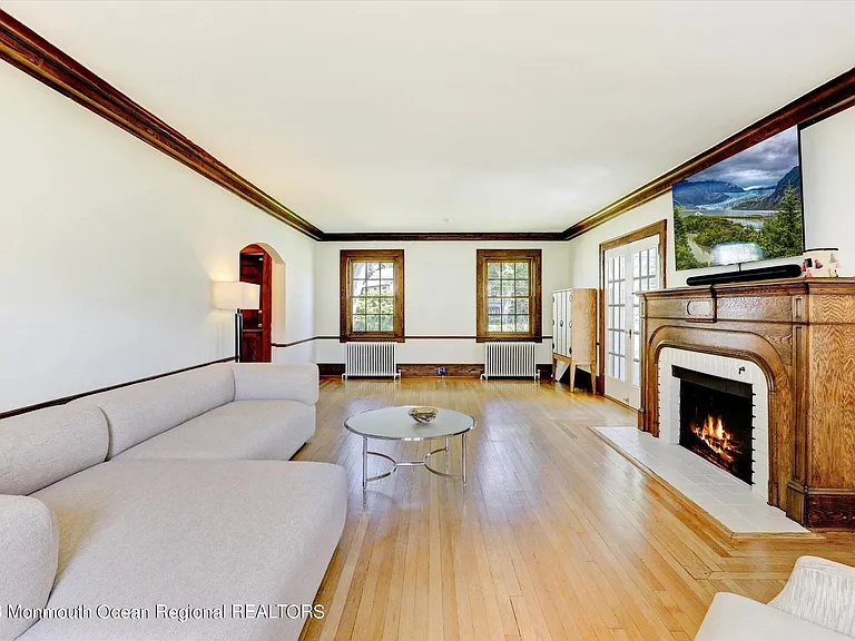 570 N Edgemere Dr #A — Photo 12