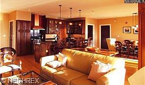 2nd image of 701 W Lakeside Ave #1205