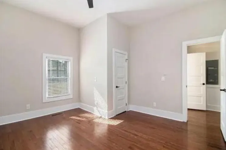 906 Metropolitan Pkwy SW — Photo 12