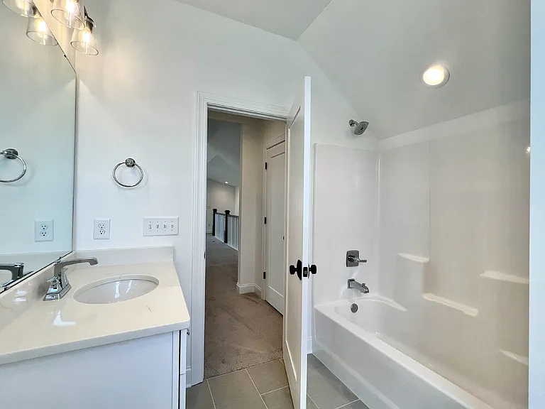 13610 Tranquil Day Dr — Photo 37