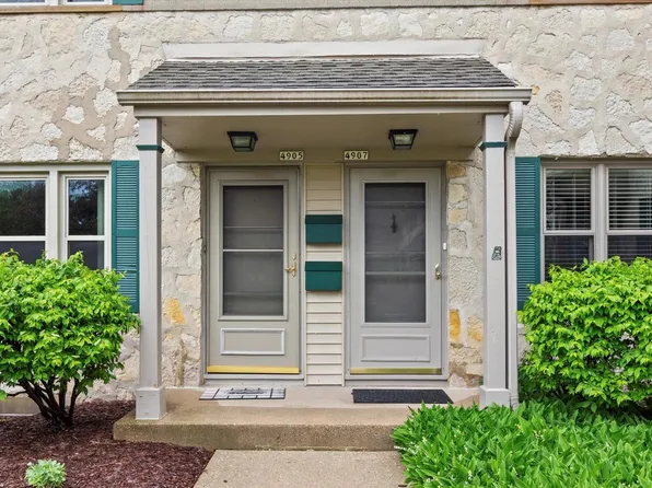 4905 North Santa Monica BOULEVARD, Whitefish Bay, WI 53217