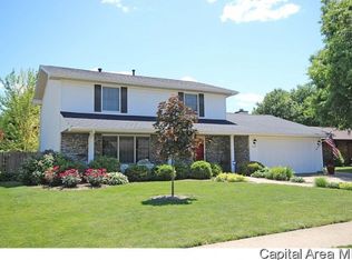 408 Merrymen Ln, Springfield, IL 62704