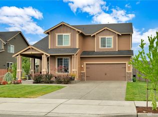 206 Balmer St SW, Orting, WA 98360