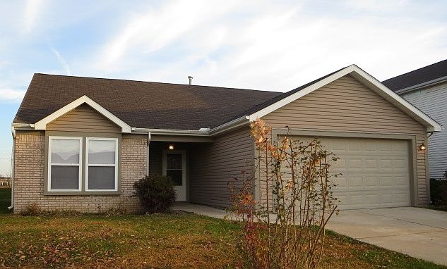 1st image of 5610 N Bluegrass Cir