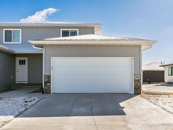 3886 English Glen Ave