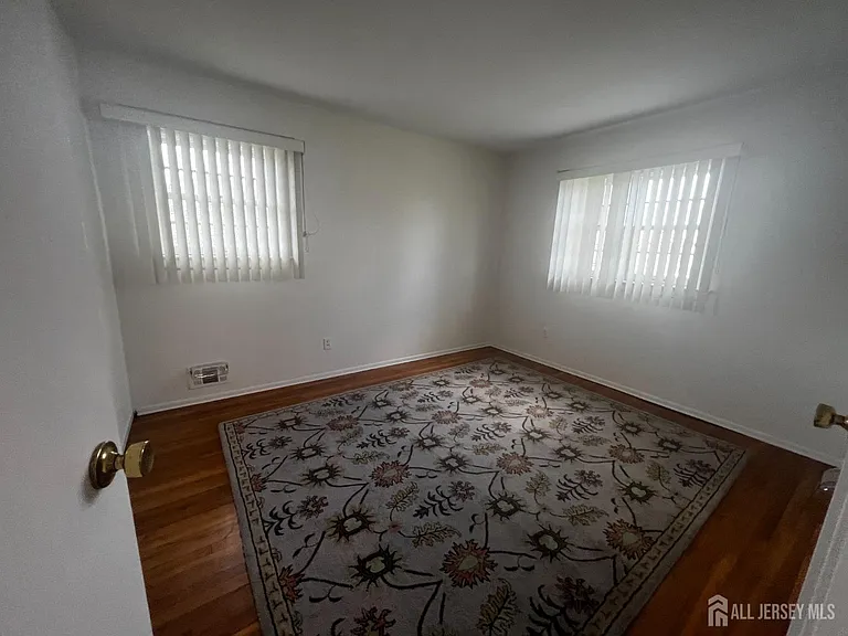 43 Lydia Ln — Photo 24