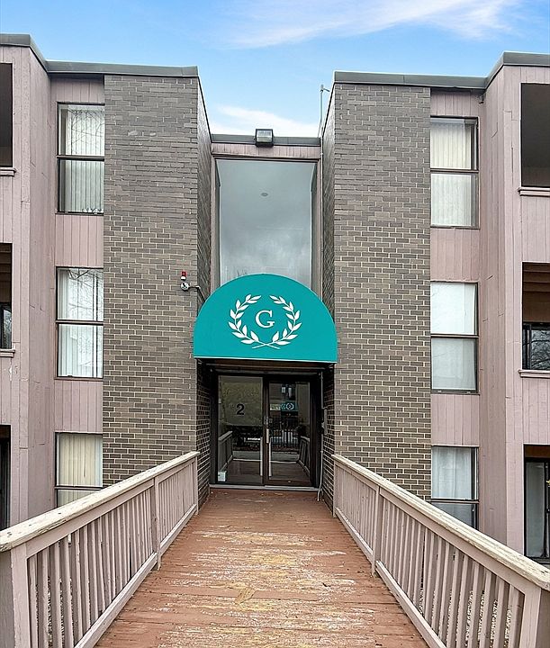1st image of 2 Shrewsbury Green Dr Unit F