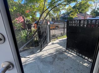 7801 NW 5th Ct, Miami, FL 33150
