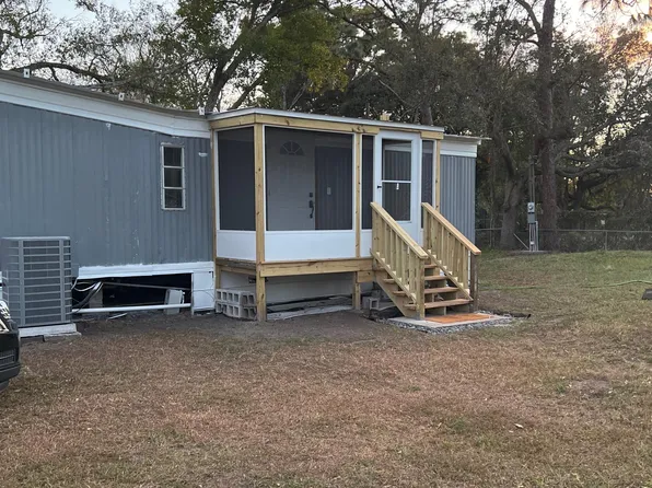 9888 4th Ave, Orlando, FL 32824