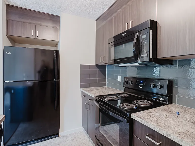 6205 120 Ave NW (13)_05312026