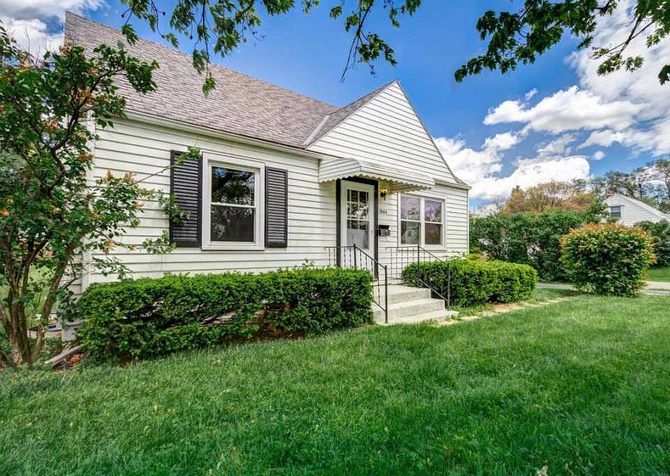 1st image of 1044 Urana Ave