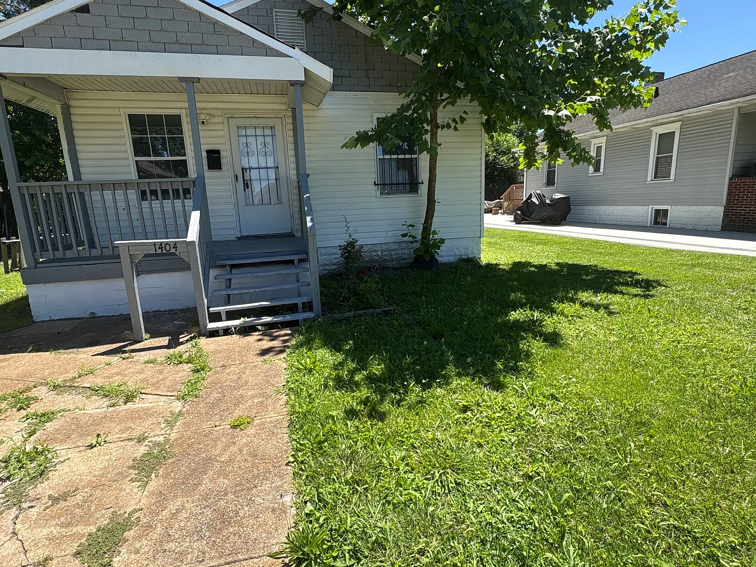 4 bed, 888 sqft, $1,550 — Photo 3