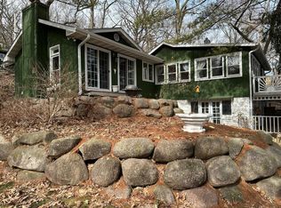 10488 North East Riverview Drive, Edgerton, WI 53534