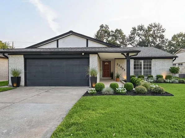 22302 Red River Dr, Katy, TX 77450