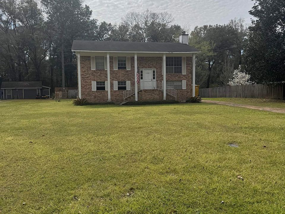 1st image of 1106 Caroline Ave
