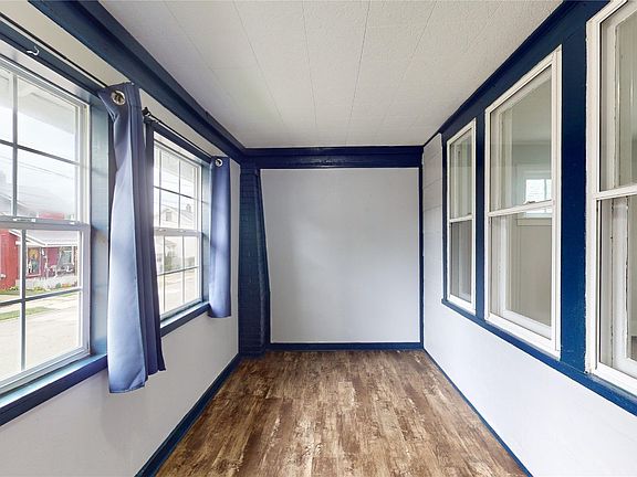 4th image of 1319 Patterson Ave