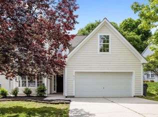 617 Brickstone Dr, Apex, NC 27502