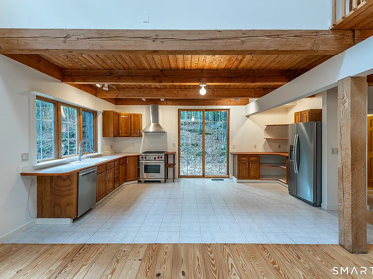 38 W Mountain Ln — Photo 8