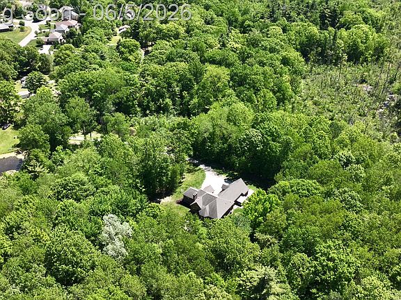 2nd image of 3957 Mill Lake Rd