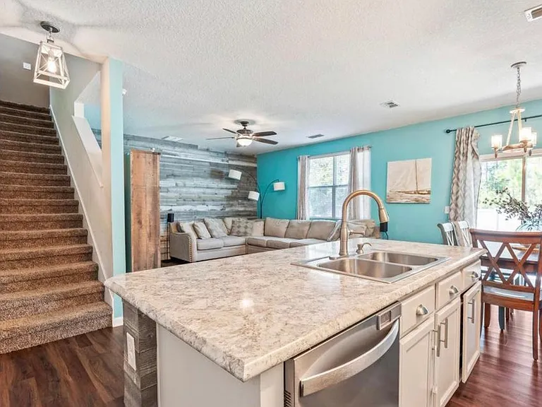95062 Cheswick Oaks Dr — Photo 25