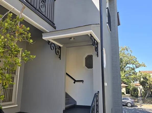 (undisclosed Address), Los Angeles, CA 90024