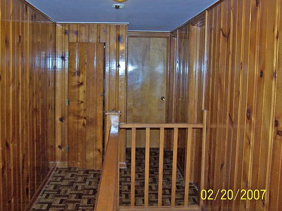 2nd floor hallway before remodel