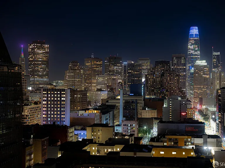1160 Mission St #2102 — Photo 32