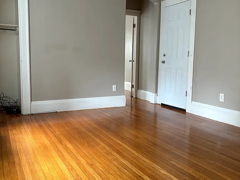 136 Chestnut St #5 — Photo 16