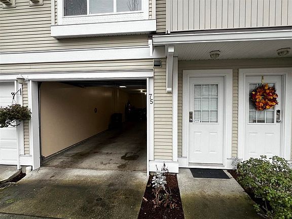 4th image of 12110 75a Ave #75