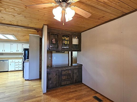 5th image of 14228 Lake Of Egypt Rd