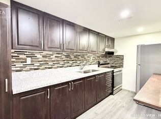 30 Melchior Dr #2A, Toronto, ON M1E3W5