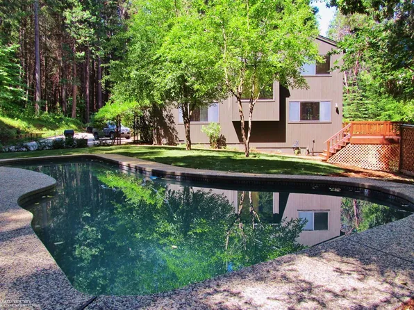17525 Cooper Rd, Nevada City, CA 95959