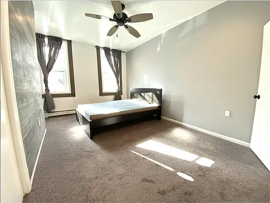 Rented by Triplemint | media 12