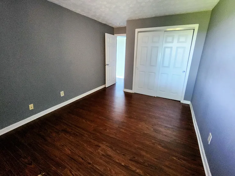 355 Grand Ave #201 — Photo 11