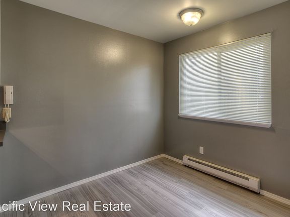 4th image of 611 12th Ave E APT 102