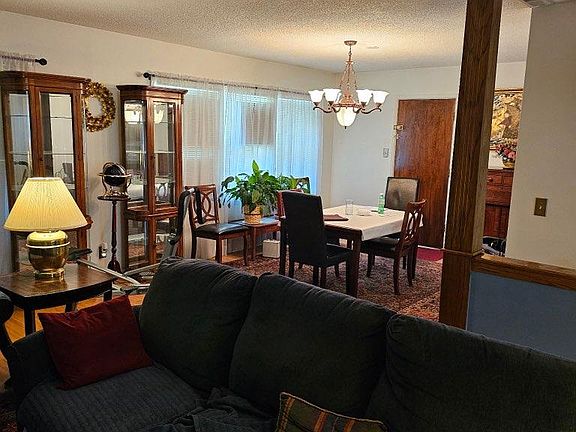 4th image of 1114 N Jordan Ave