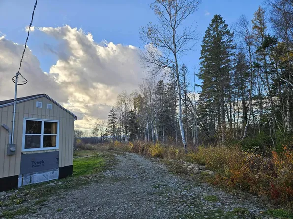 1371 Mines Rd, Cumberland, NS B0L 1C0