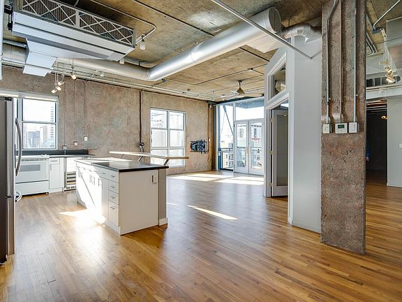 2nd image of 2020 Arapahoe St Unit 1130