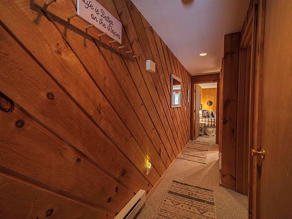 5th image of 8 Black Bear Lane #D