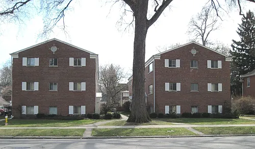 2518-24 Central St Photo 1