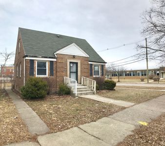 10157 S Crandon Ave, Chicago, IL, 60617