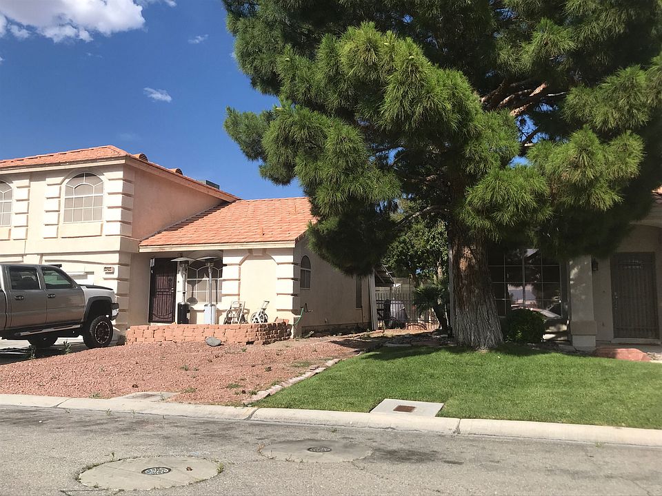 2nd image of 9588 Silver Mine St