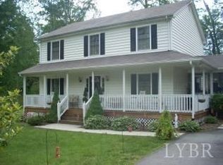 3 Lakewood Dr, Altavista, VA 24517