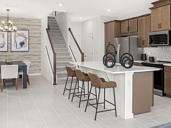 MODEL PHOTOGRAPHY - Kitchen