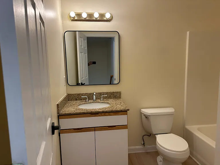 525 Water St #4 — Photo 20