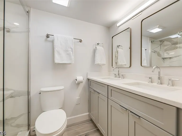 760 Sextant Dr #321 — Photo 31