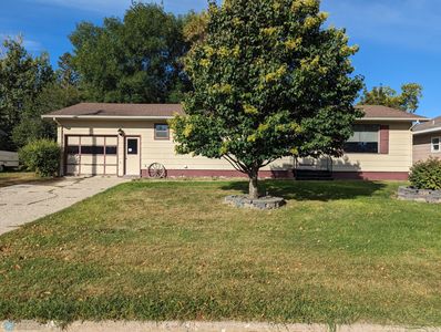 655 6th St SW, Forman, ND, 58032