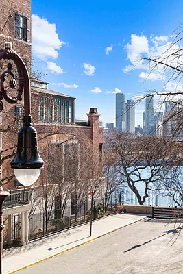 Sold by Compass | media 28