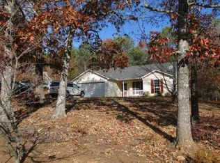 480 E Country Woods Dr, Covington, GA 30016