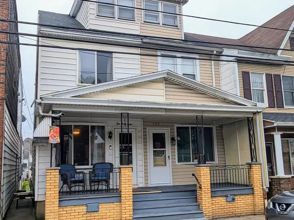 244 W Girard St, Mount Carmel, PA 17851